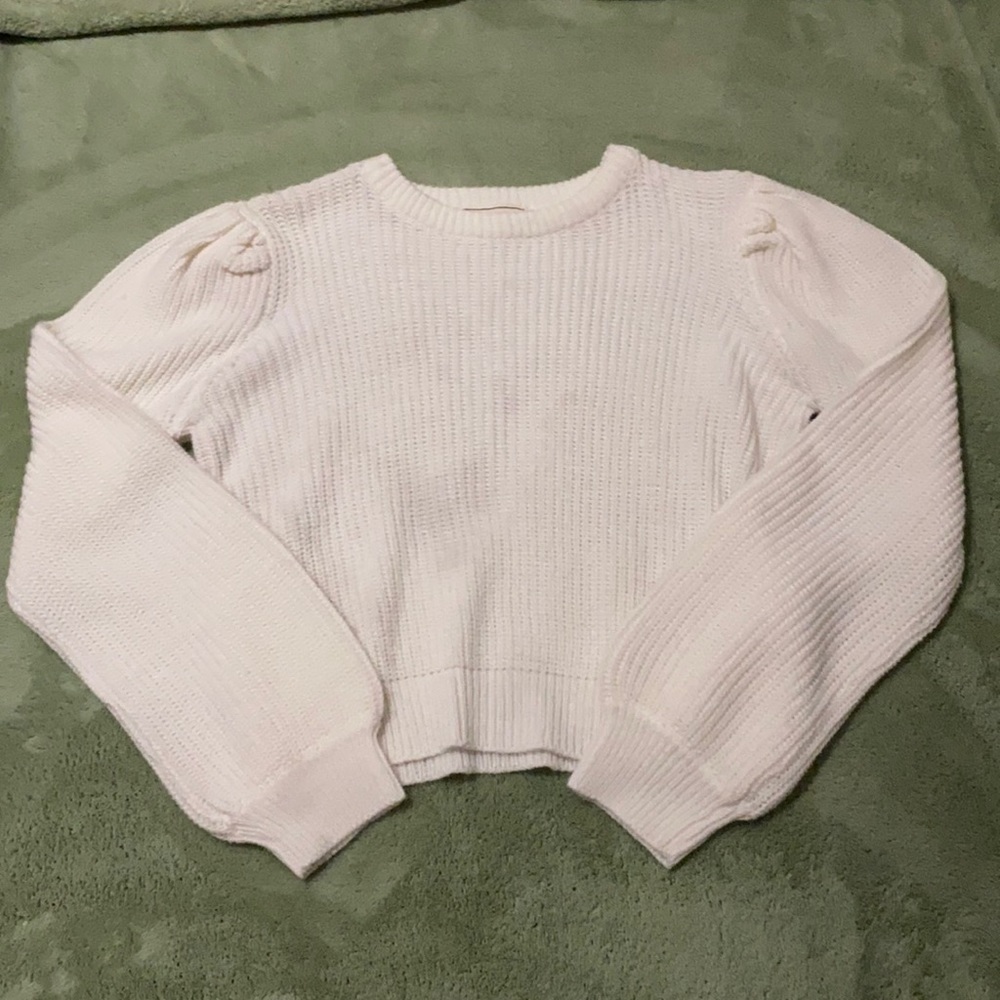 sweater. size: small
